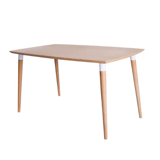 Spis i Sustainable Splendor: The Allure of Bamboo Dine Tables